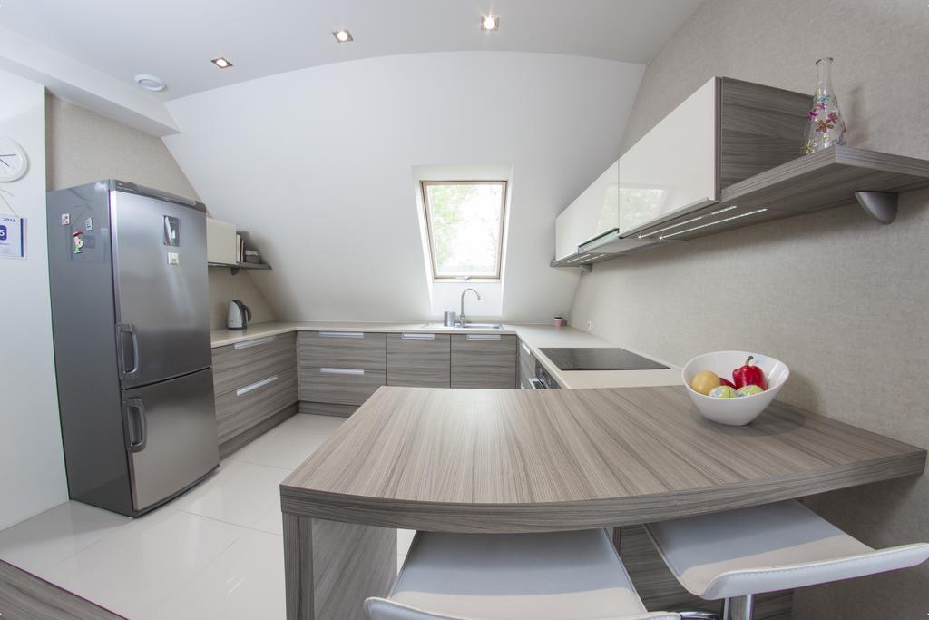 Modern Apartment Oswiecim Room photo