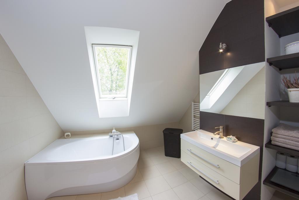Modern Apartment Oswiecim Room photo